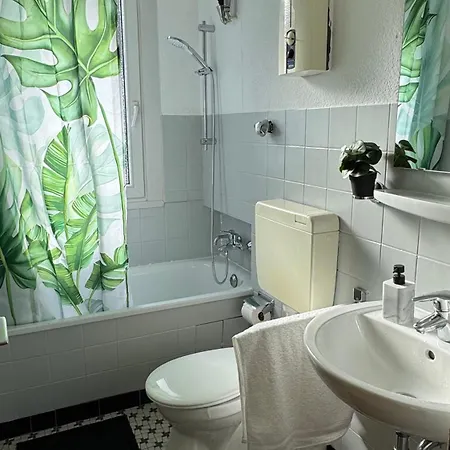 Appartement L 2 L 4 Beds L Tv L Wifi L Kitchen L Parking L Autobahn