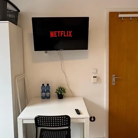 L 2 L 4 Beds L Tv L Wifi L Kitchen L Parking L Autobahn *