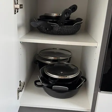Duha Homes - 2 Apartment, Monteurwohnung, Tv, Wifi, Kueche, Self Check-in, Autobahnnaehe *