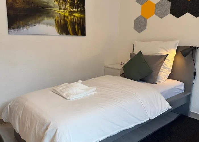 Apartment A L 2 L 4 Beds L Tv L Wifi L Kitchen L Parking L Autobahn